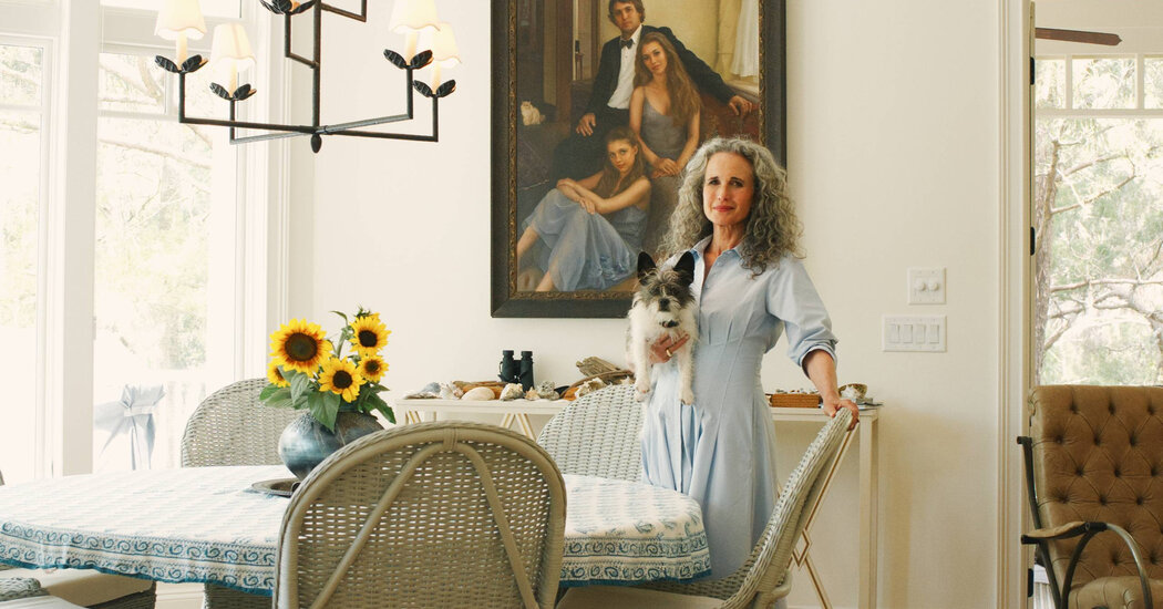 Inside Actress Andie MacDowell’s Sprawling South Carolina Home