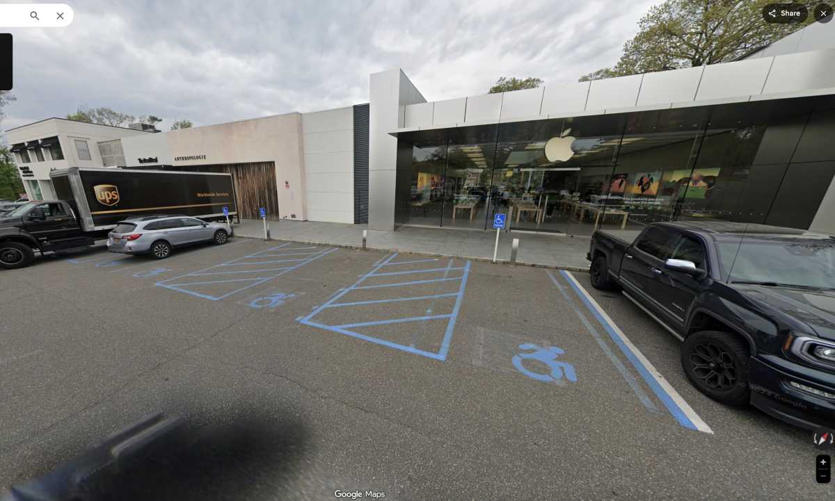 mall parking lot in Long Island