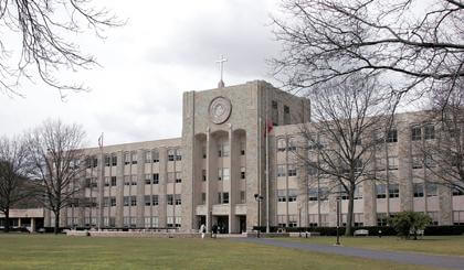 Petition calls on St. John’s to reverse decision to relocate university’s Writing Center – QNS