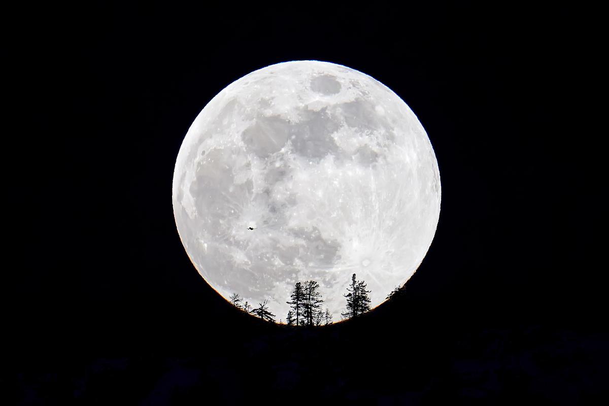Double Full Moon This Month In New York State