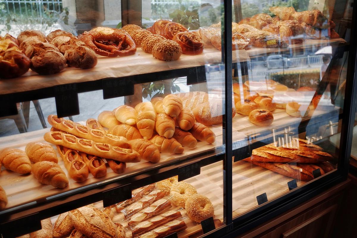 Chrusciki Bakery Set To Close After 40 Years In Business