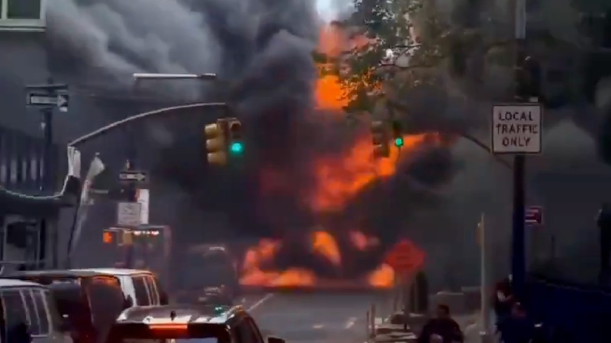 Fiery car explosion in Lower Manhattan shocks people on the street