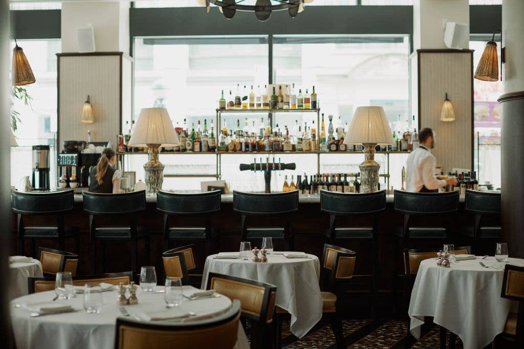 Dinner at Cecconi's NYC is elegant, fun and a great way to spend the evening