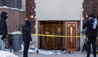 Man pleads guilty to ramming car into Chabad Lubavitch headquarters in New York City :: WRAL.com