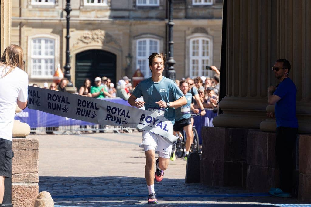 Prince Vincent of Denmark crosses the finish line after the One Mile Family Mile during the Royal Run in Copenhagen, Denmark, on May 25, 2026