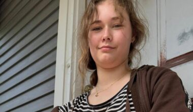 NY high schooler about to graduate stabbed to death less than an hour after final call with estranged dad