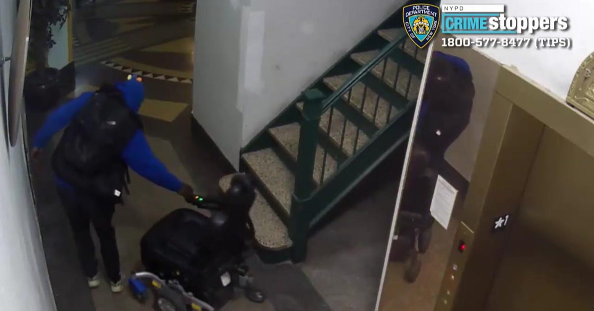 Video shows brazen motorized wheelchair theft in the Bronx