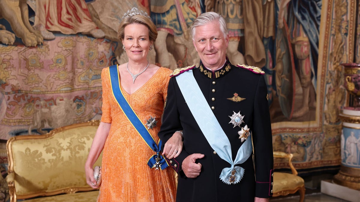 Queen Mathilde Honors Psychologist Past at Royal Music Event
