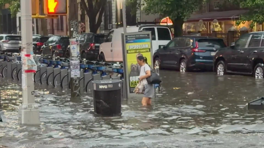 Heavy downpours creates flooding issues at NYC subway lines: MTA