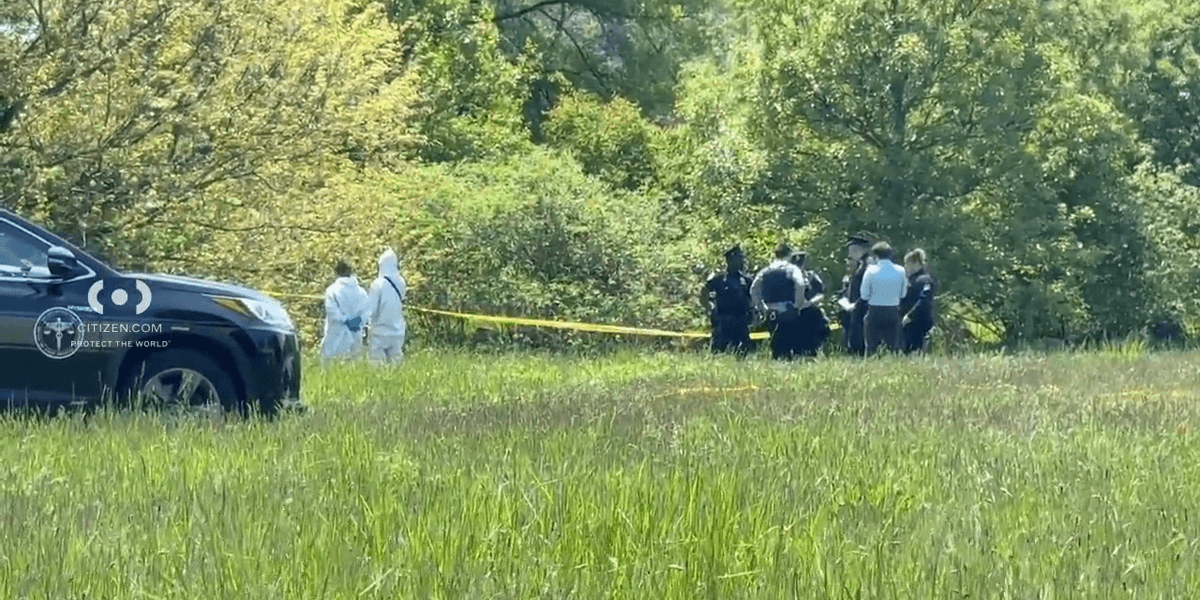 Possible human remains found near park in Queens: police