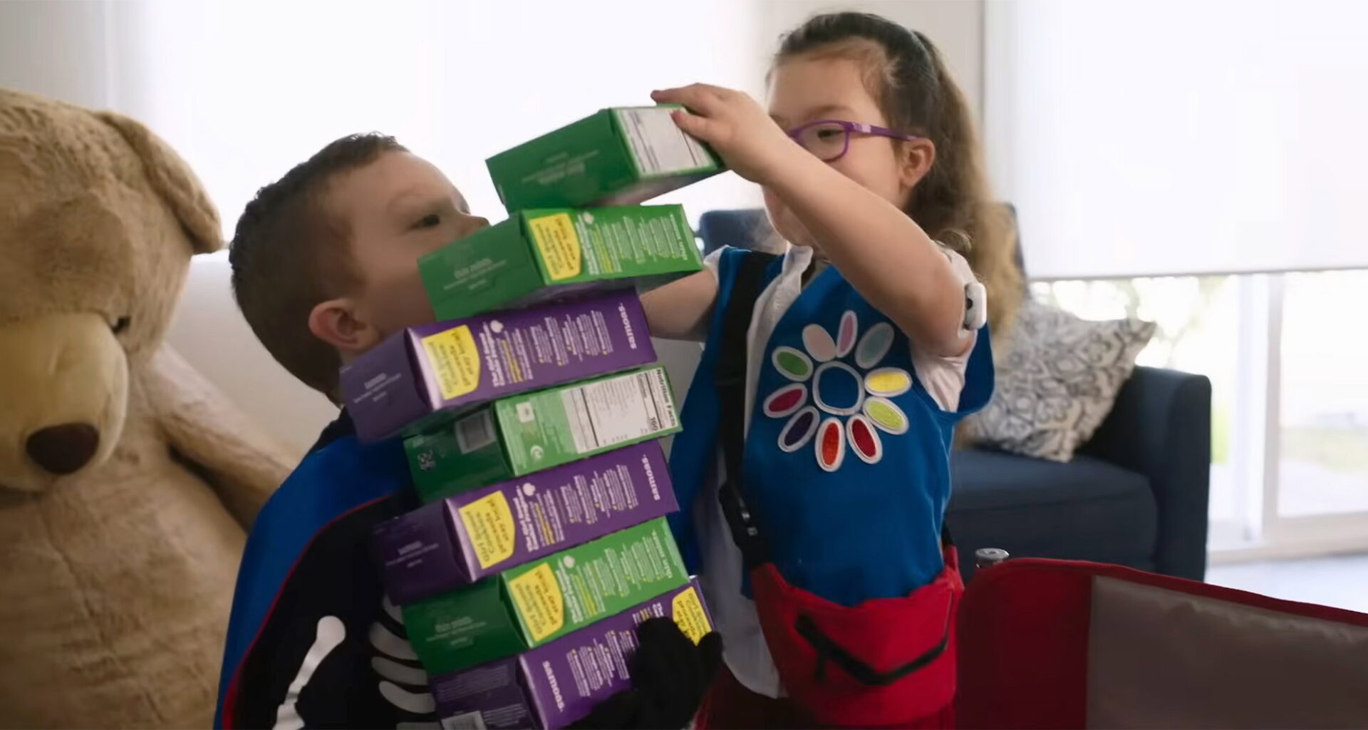 'Cookie Queens' Doc Trailer - Following 4 Girl Scout Cookies Sellers