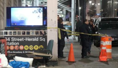 Man slashed outside NYC subway station as cops hunt for suspect