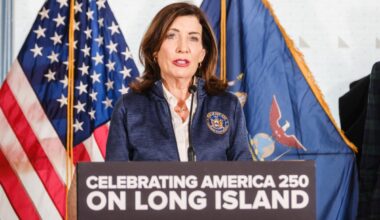 Hochul's $4B bailout of Mamdani's NYC budget slammed by critics