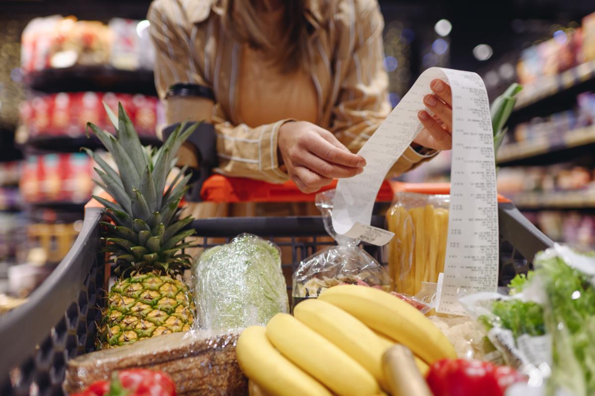 Major supermarket just cut thousands of prices across NY and NJ