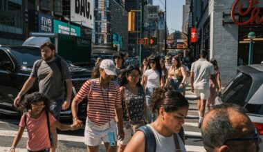 Non-whites set to become majority in US for first time by 2050