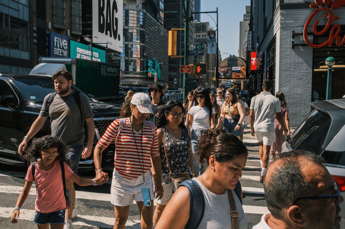 Non-whites set to become majority in US for first time by 2050