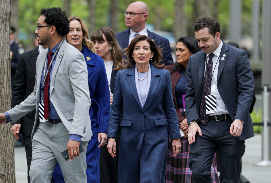Editorial: NY Gov. Hochul signals she’ll OK federal school choice scholarships. That would give Pritzker cover to do the same.