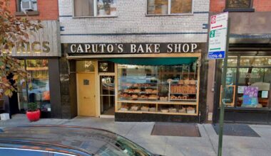 Caputo Bake Shop in Carroll Gardens Closes Suddenly