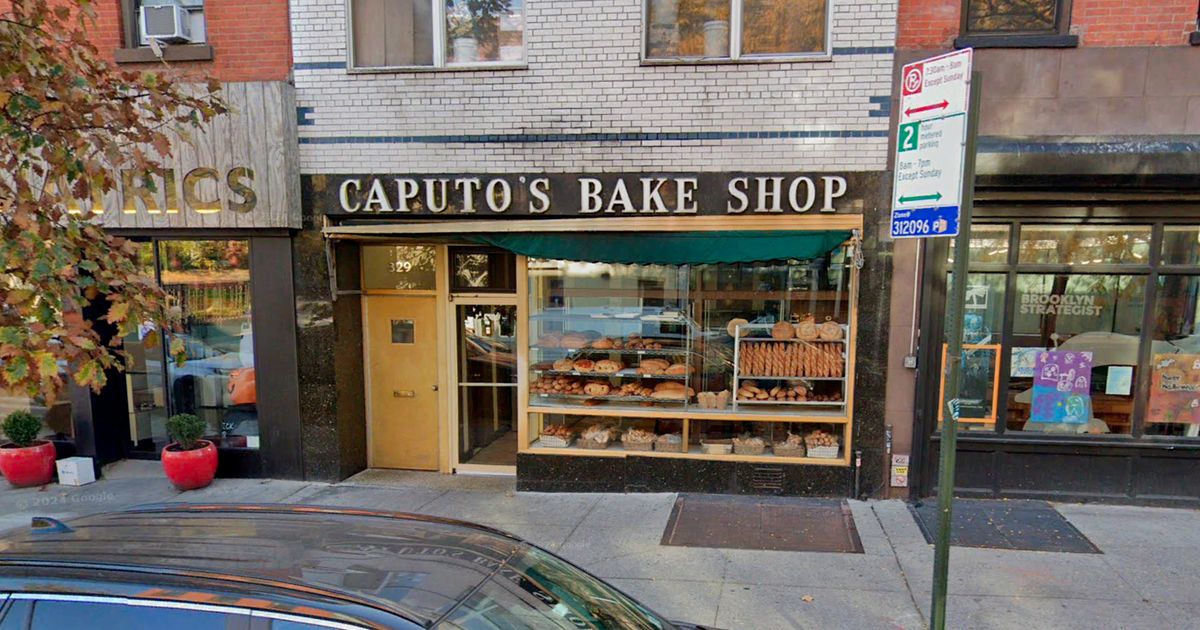Caputo Bake Shop in Carroll Gardens Closes Suddenly