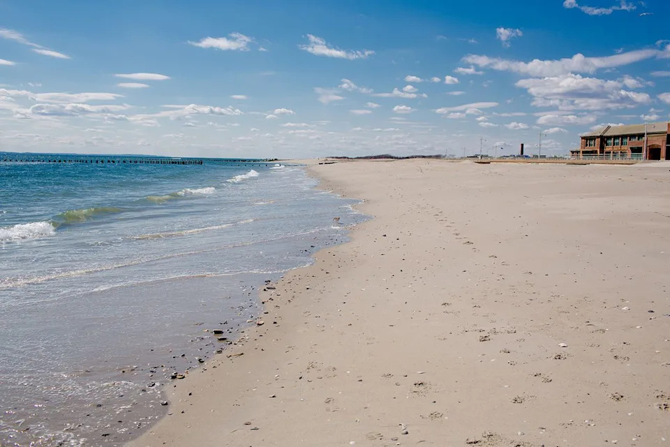 Jacob Riis Beach in Queens, New York.Credit: Shutterstock