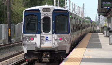 LIRR workers holding day of action as strike looms over MTA negotiations
