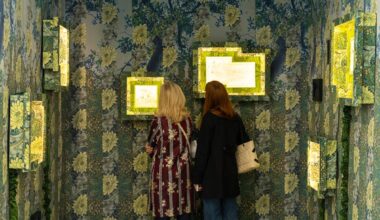 Artists turn to textiles as they excavate history at Nada New York - The Art Newspaper