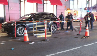 Woman dies after falling into open manhole in Manhattan
