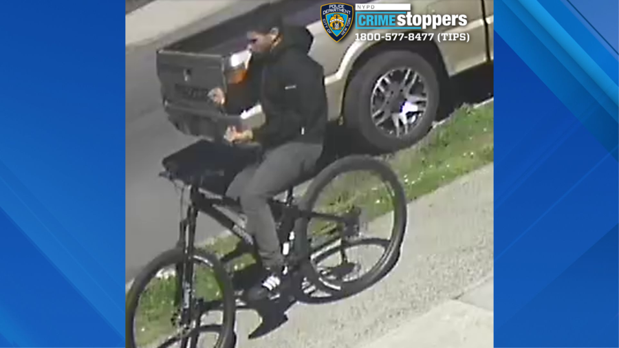 Woman punched, man gets ankle broken in Queens robberies: NYPD