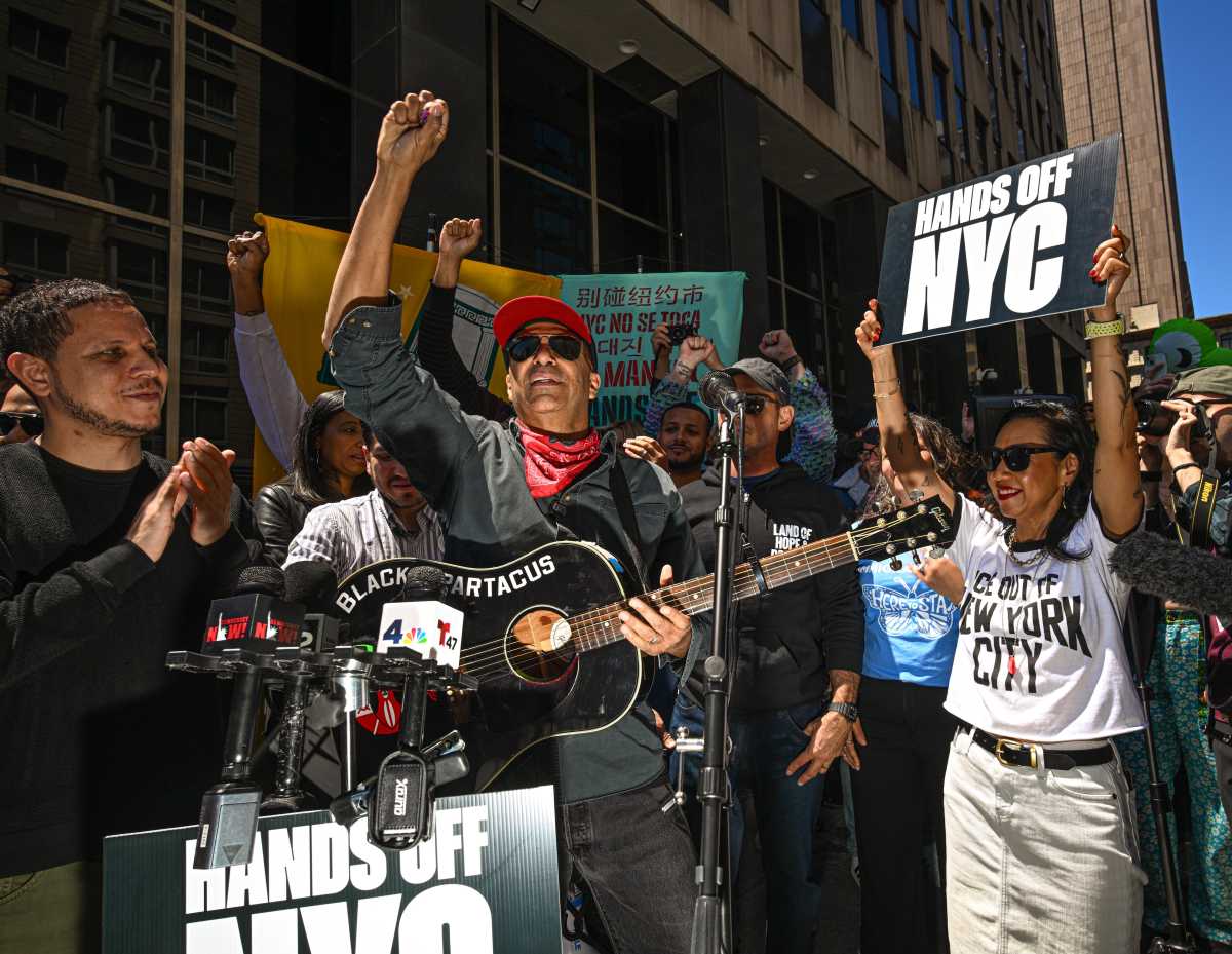 Tom Morello of Rage Against the Machine protests ICE outside of 26 Federal Plaza