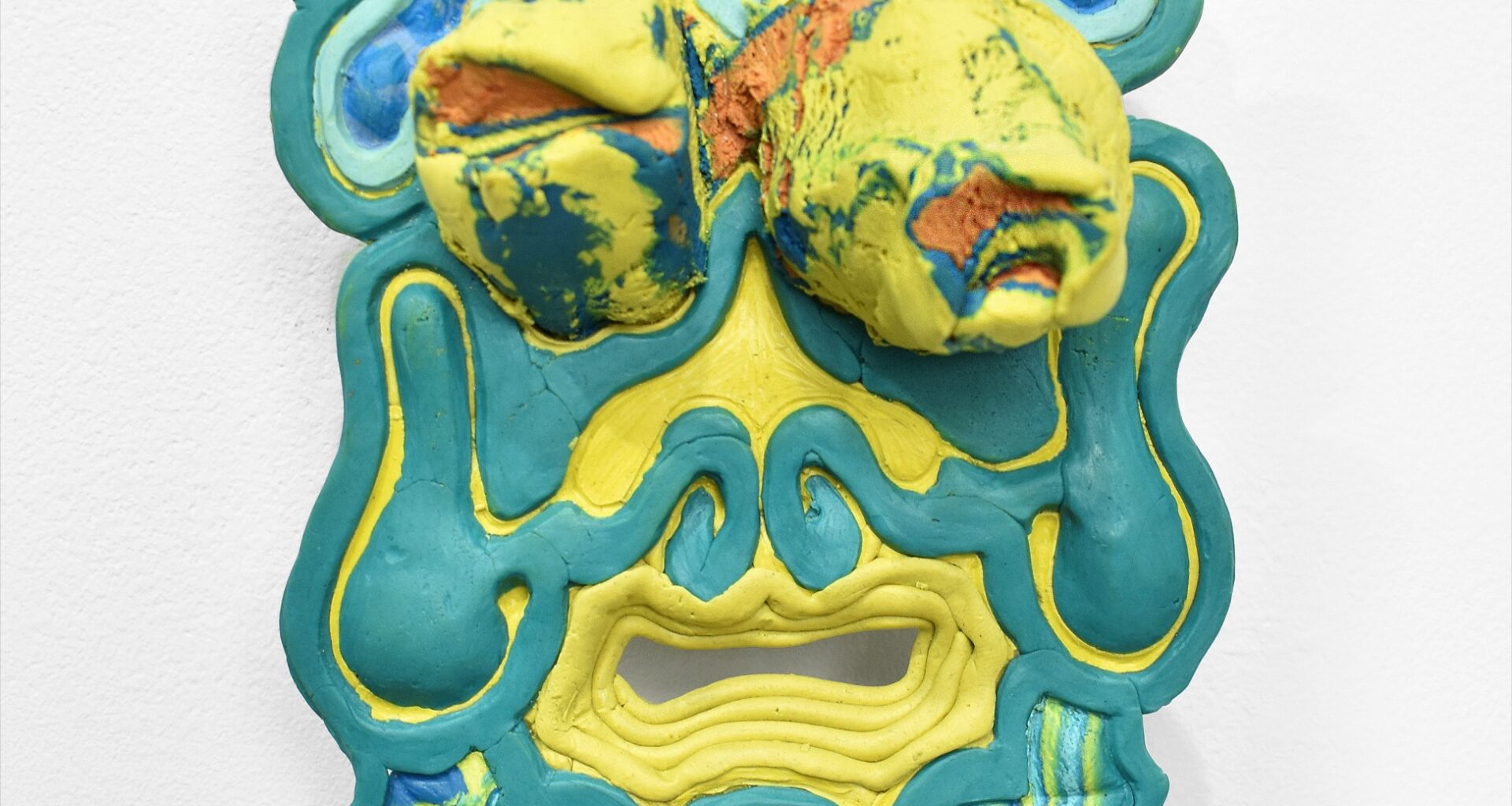 Daniel Wiener, Agog, 2024. Epoxy clay and dispersed pigment, 8 × 4 ¾ × 3 ½ inches. Courtesy the artists and Satchel Projects.