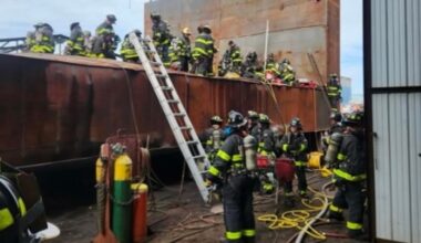 Worker killed, dozens of firefighters injured in Staten Island shipyard fire and explosion
