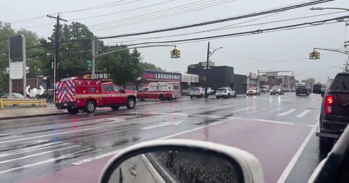 1 killed, 1 injured after shooting in Flatlands, Brooklyn, NYPD says