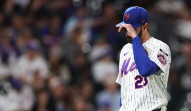 Reds rout Mets, who fall 11 under .500 again
