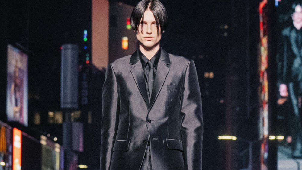 Gucci Cruise 2027 Ready-to-Wear Runway, Fashion Show & Collection Review