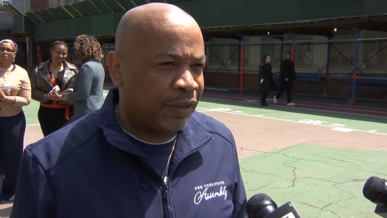 Heastie clarifies comments opposing Hochul's announcement