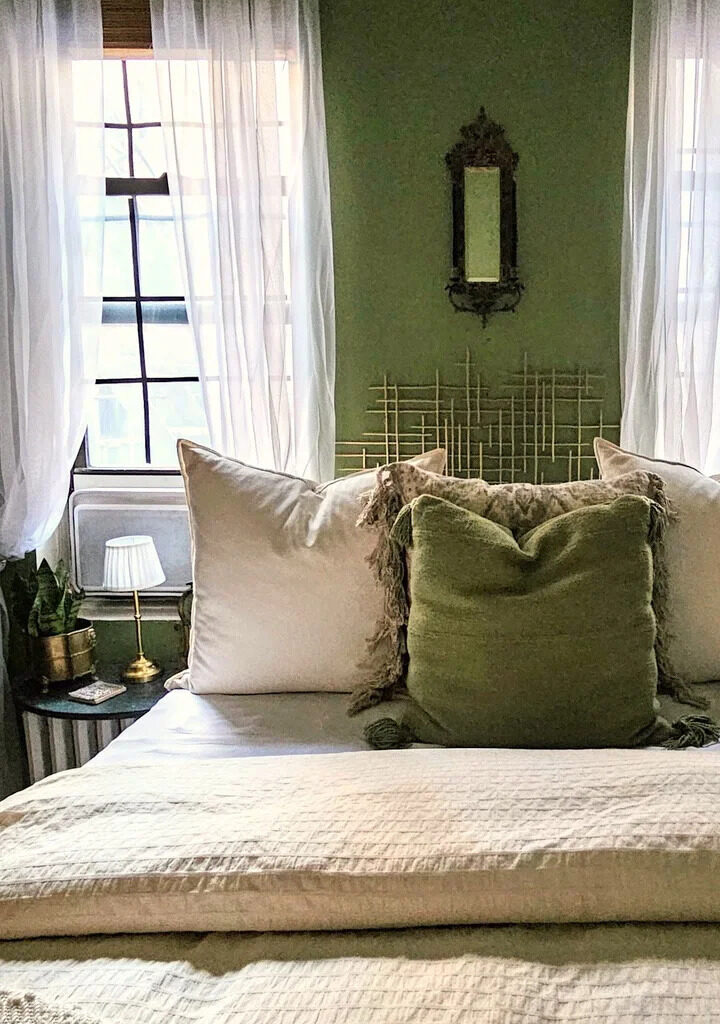House Tour: Jillian's Eclectic NYC Studio (TikTok Edit)