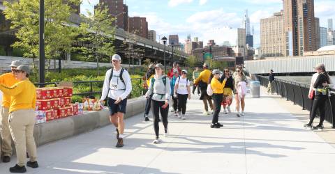 Thousands Walk a 32-Mile Shoreline Trek Around Manhattan