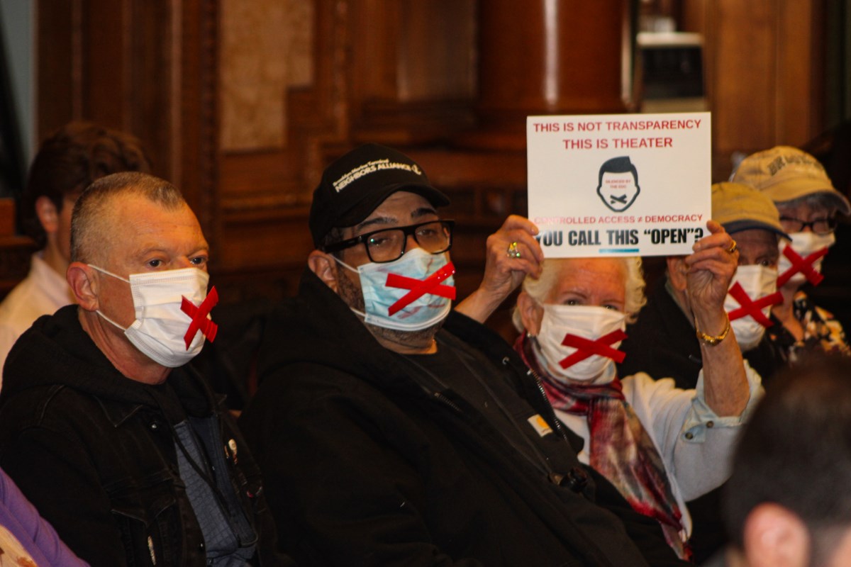 Tensions Continue to Brew at Brooklyn Marine Terminal Board Meeting