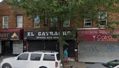 Southeast Queens man indicted for shooting half-brother to death during brawl in crowded Hollis sports bar: DA – QNS