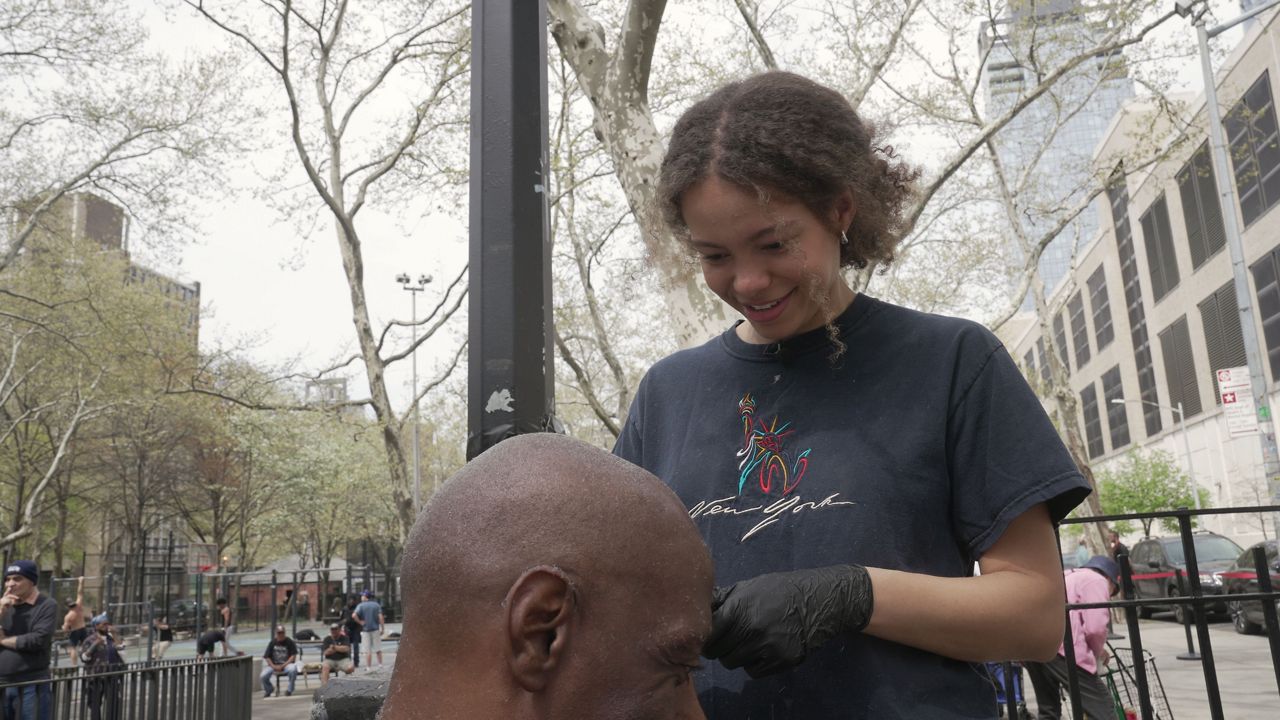 Kelsey Goodwin: Clipping with a cause