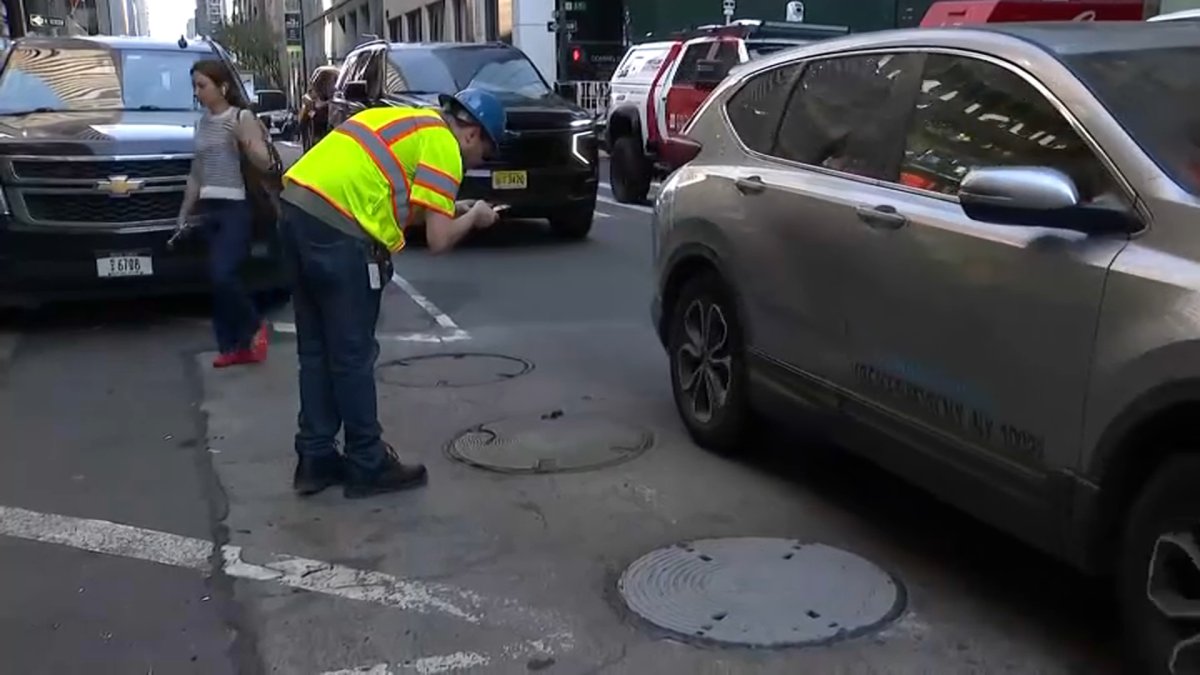 Manhole cover death in Manhattan prompts questions to Con Edison – NBC4 Washington