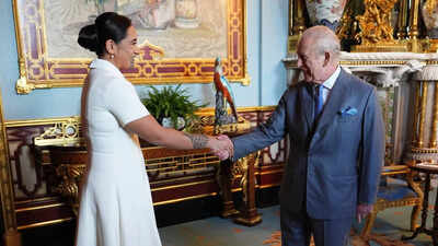 <p>World watches as Māori Queen meets King Charles during historic London visit / Image: @TheRoyalFamily</p> Buckingham Palace hosts historic meeting between King Charles and New Zealand’s Māori Queen