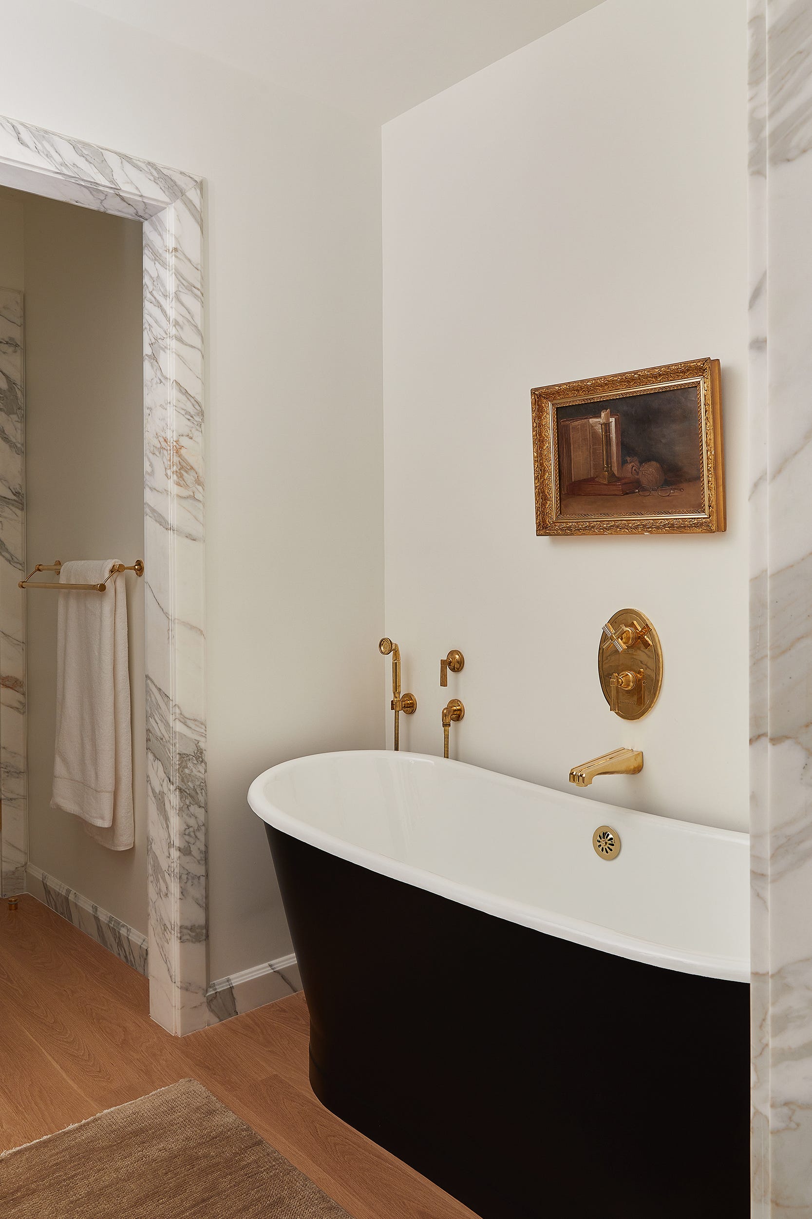 bathtub