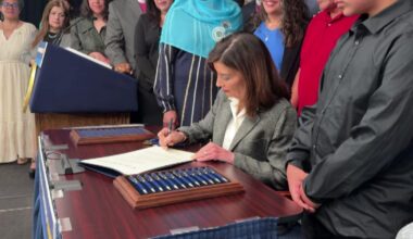 Gov. Kathy Hochul signs new laws aiming to protect New Yorkers from ICE overreach