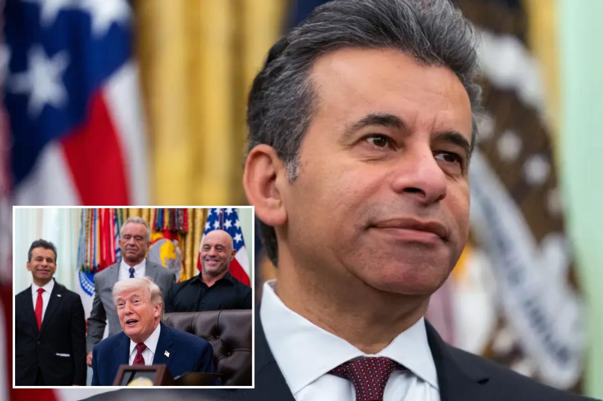 Marty Makary resigns as FDA commissioner after Trump vape criticism