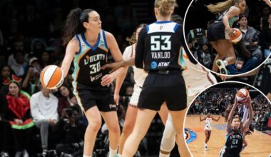 Breanna Stewart leads Liberty's opening night shellacking of Sun