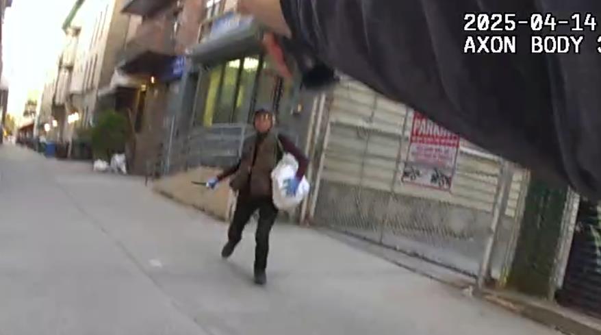 61-year-old King Wong refused to comply with multiple commands to drop the knife he was holding and when he lunged towards on of the cops, three of the officers opened fire. 
