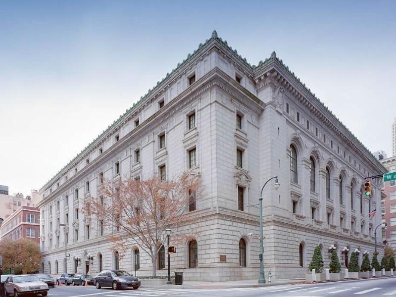 Federal Judge Bans ICE Arrests In Manhattan Immigration Courts · The Floridian