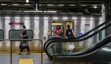 Deal to end LIRR strike leaves New Yorkers squeezed — but might be the best possible