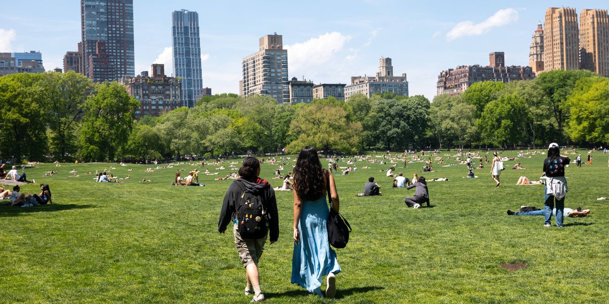 Near-record heat grips NYC, with RealFeels approaching 100°